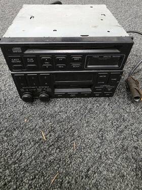 Fa03940a Mazda 1995 Miata Dolby Radio/headunit