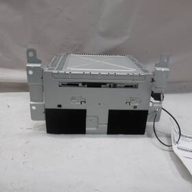 Zzc366870 Mazda 2008 2009 Tribute Am Fm Cd Radio Receiver Oem