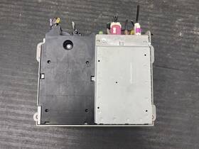 1679001114 Mercedes-benz 2020-2023 Gle 350 V167 Front Satellite Radio Receiver Head Control Unit
