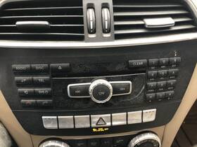 2049003709 Mercedes-benz 2012 C250 Radio Receiver Am Fm Stereo Cd Player With Heat 775186