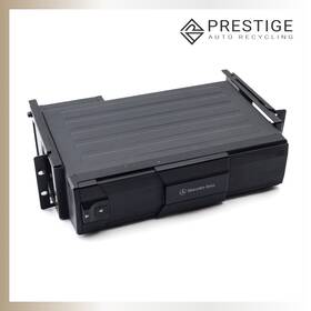 Mercedes-benz 28205989 1996 C220 Cd Changer Disc Player