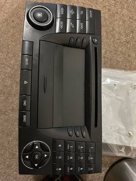 Be606921049757 Mercedes-benz Radio/ Cassette Player For 2003 E320