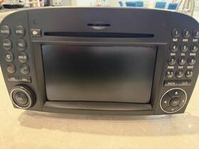 Bz9881 Mercedes-benz 2009 Sl550 Oem Amg Am/fm Cd Navigation Radio Receiver