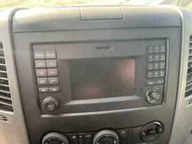 9069000004 Mercedes-benz Truck 638-15464 Audio Equipment Radio Id Fits 14-18 Sprinter 2500 7