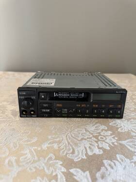 Mr252914 Mitsubishi 6z028005 Am Fm Radio Cassette Single Disc Cd 1997 Montero