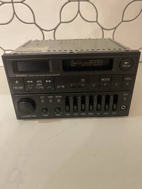 Mb942703 Mitsubishi 1991-1999 3000gt Oem Radio Am/fm Cassette Equalizer Eq