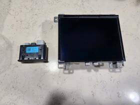68322340ao Mopar Genuine Multi Media Radio And Hub 2018 Hellcat Challenger/ 300