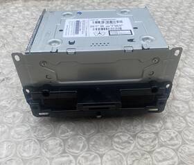 P68210554ai Mopar 11-14 Dodge Chrysler 300 Rb5 Am/fm/sat/gps Nav Radio Receiver Only