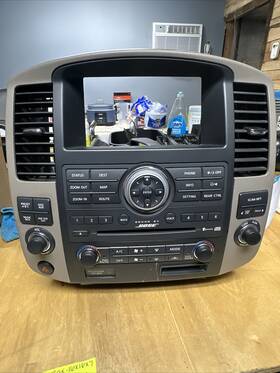 25915-zq39a Nissan 2010 Armada Pathfinder Navigation Radio Receiver Cd Player Dash Bezel