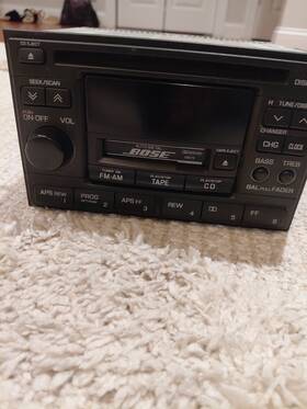 266815308 Nissan Pn-2121n Clarion Bose Am/fm Cassette Cd Radio 1996 Untested