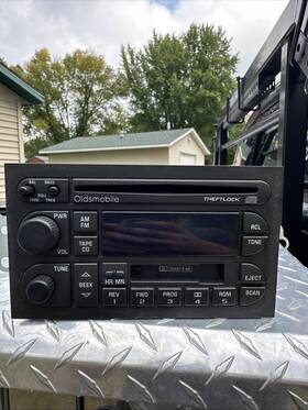 89dbxmd293541099 Oldsmobile Bravada Radio