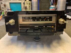 70hfmt2 Original Gm/delco 1977 Chevy Corvette Am Fm Stereo Radio 8 Track Player 77 Rare One Year