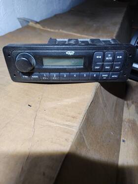 P6802113ad Pro Master 2017 Receiver Radio Mp3 Am-fm Cd Stero Player Am Fm