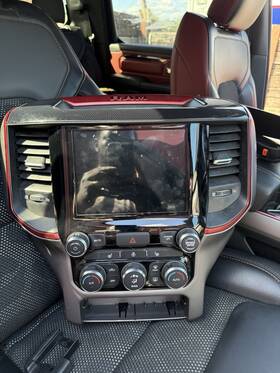 P68356774ac Ram 2019 1500 Uconnect 4c 8.4 Inch Display Carplay/sxm/gps/nav - No Wiring Included