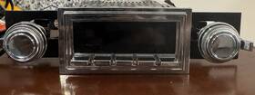 Day-m1-c-03p-73p Retro Manufacturing 1968-77 Pontiac Chevrolet Retrosound Daytona Radio Am Fm Aux Car Stereo