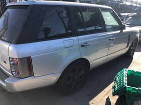 638-58637 Rover Audio Equipment Radio Remote Cd Changer Fits 04 Range 126914
