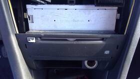 638-58299 Saab Audio Equipment Radio Cd Dash Mounted Player 1 Disc Fits 03-06 9-3 252953