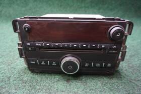 25802581 Saturn 2007 2008 Outlook Am/fm/cd/aux Radio Oem