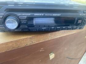 Cdx-gt420u Sony Cdx-gt23 Am Fm Radio Cd Mp3 Player Car Stereo In Working Good Condition