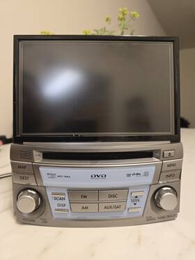 98100135 Subaru Original Legacy Outback Radio Cd Player Navigation Display 2010 - 2012