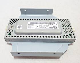 1143705 Tesla 2016-2020 Oem Model X Radio Fm Am Control Module Harman Becker