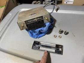 Toshiba Ar-18 1966 Datsun 1600 Car Radio Untested Parts Or Repair