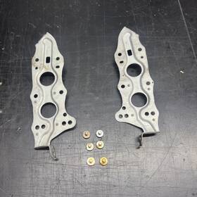 000420 Toyota 01-05 Lexus Is300 Oem Radio Stereo Mounting Brackets Climate Control