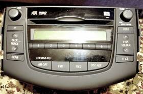 8612042320 Toyota 51876 2009-2012 Rav4 Radio Receiver Id Genuine Oem Part