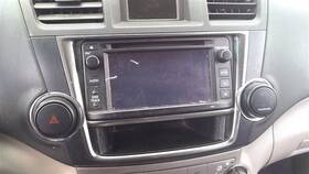 638-72360 Toyota Audio Equipment Radio Display And Receiver Am-fm-cd Fits 13 Highlander 24147706