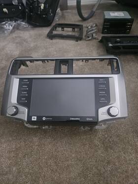 86100-35532 Toyota 2020 2021 2022 2023 4runner Radio Receiver Display Screen Oem