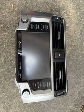 86100-35647 Toyota Oem 4runner Radio 2023