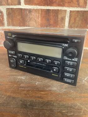 86120-04100 Toyota Compact Disc Digital Audio 2000 Tacoma Original Radio Untested