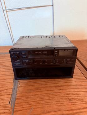 86120-06070 Toyota 1993 Camry Oem Radio Head Unit Cassette Player Am/fm Tested/working 92-96