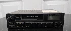 16570 Toyota 86120 Oem Am/fm Radio Cassette Player Works