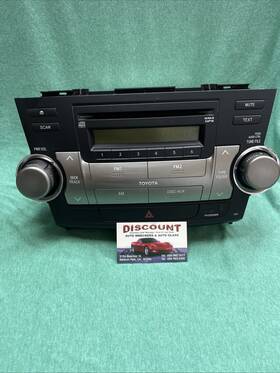8612048e40c0 Toyota 08-10 Highlander Radio Control Unit Oem