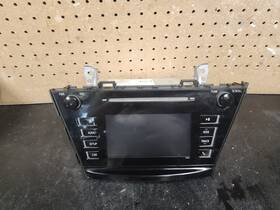 86140-47210 Toyota 2015-2016 Prius V Cd Player Mp3 Am Fm Radio Display Screen