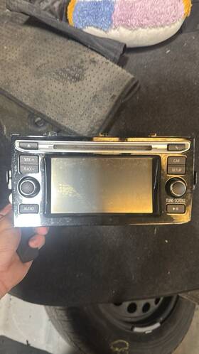 86140-52260 Toyota 2015-2017 Prius C Radio