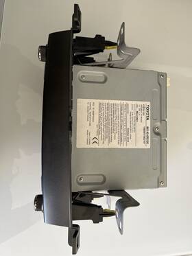 86140-or100 Toyota Rav4 Stereo Receiver Radio Cd Display Oem 2013-2016 Used