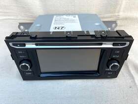86140-52330 Toyota 8614052330 2016 Prius C Radio Cd Player Head Unit Receiver Display Oem