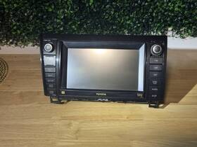 Dw468100-1180 Toyota 86120- Oc330 Sequoia Stereo Radio Head Unit Oem Used