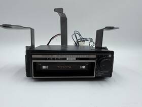 08690-00280 Toyota Sl-45 Factory Underdash 8 Track Player With Bracket Fujitsu Ten