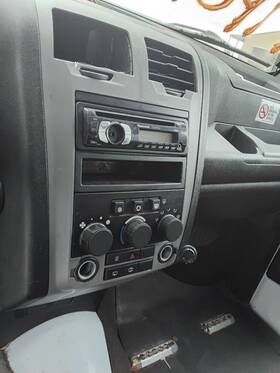 638.am3m14 Vehicle Production Group Mv-1 2014 Audio Equipment Radio 1600799