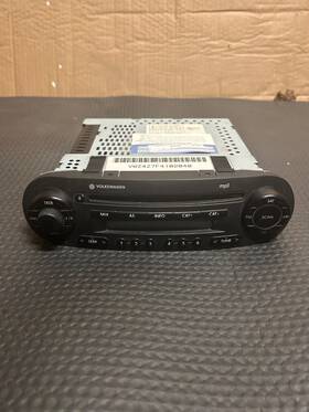 196bd Volkswagen 2006 Beetle Am/fm Cd Mp3 Radio Oem