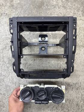 Volkswagen 375862795998 Mk4 Vw Golf/jetta Radio Cage 1997-2005 With Heat/ac Controls Cup Holder
