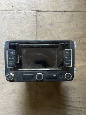 430378577 Volkswagen 2015 Jetta Used Radio Audio