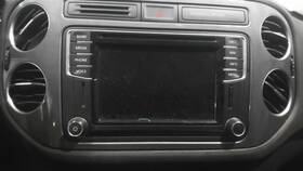 638-73855 Volkswagen Audio Equipment Radio Receiver Fits 16-17 Tiguan 934886 638-73855 Volkswagen Audio Equipment Radio Receiver Fits 16-17 Tiguan 934886