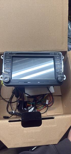 Fl1r249430041 Volkswagen Mk5 Gti Radio