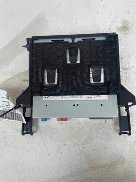 571035877 Volkswagen Trucks 2025 Vw Tiguan Radio Receiver Head Unit Audio Control Module