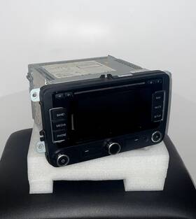 Vwzaz2m4257945 Volkswagen 2013 Golf Gti Oem Navigation Radio Receiver And Display Rns 315