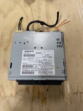 30732601-1 Volvo C30 S40 V50 V70 C70 Radio Single Cd Player Head Unit 31266763